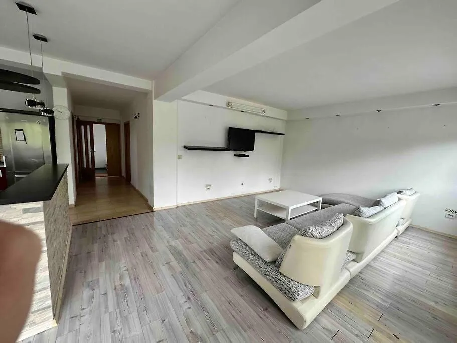 Apartament 33 Apartment Bucharest