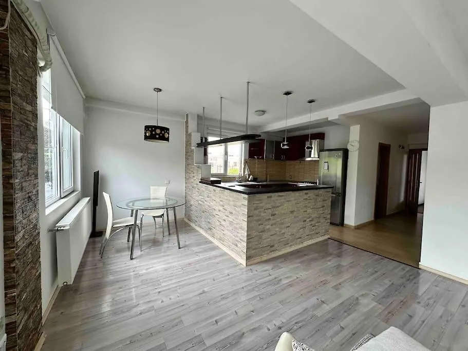 Apartament 33 Apartment Bucharest