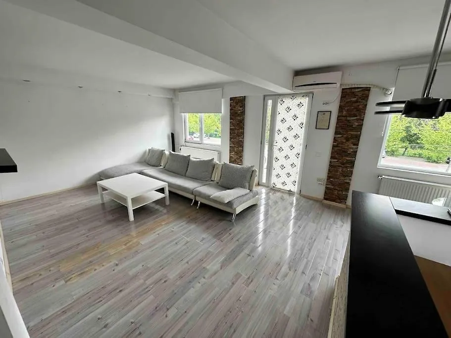 דירות בוקרשט Apartament 33